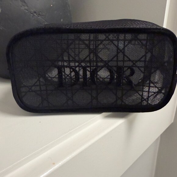 BNIB Dior Black Mesh Makeup Case - Picture 2 of 3